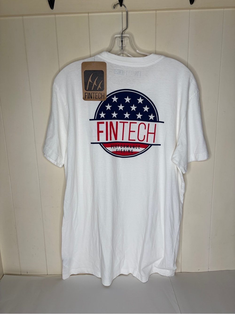 Fintech Performance Fishing  PATRIOTIC American Flag Tee Shirt NEW - Large